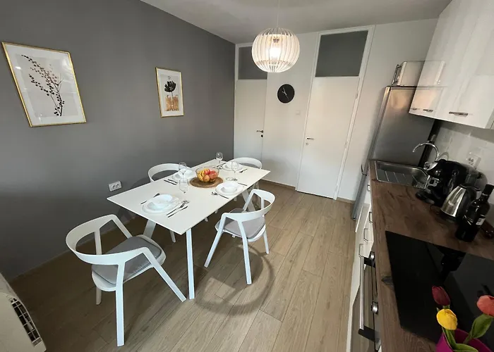 Fibula Modern Apartment Zadar Zára