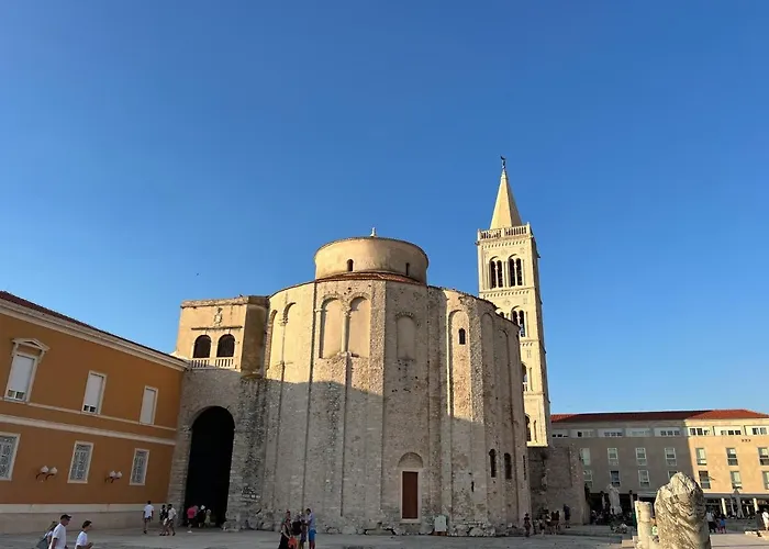 דירה Fibula זאדאר